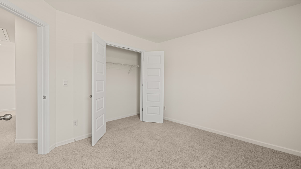 322 FRIENDSHIP OAK WAY