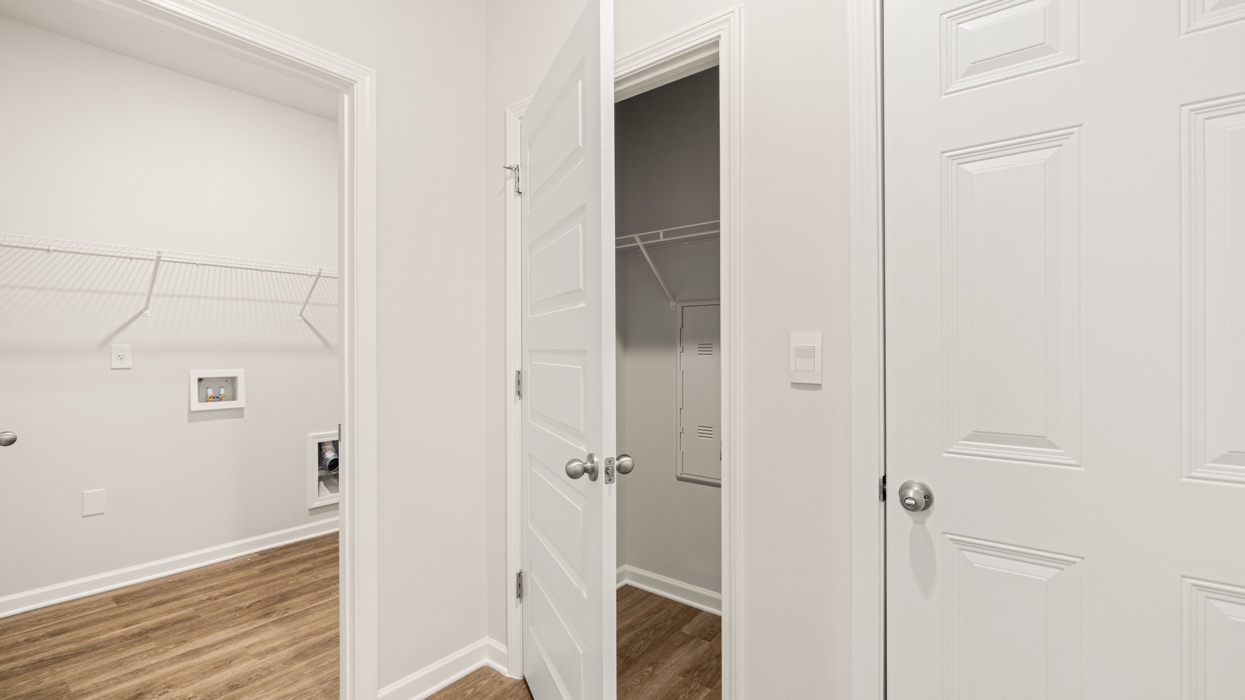 1171 KINGSTON AVENUE