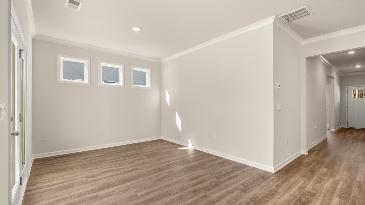 1171 Kingston Ave Interior