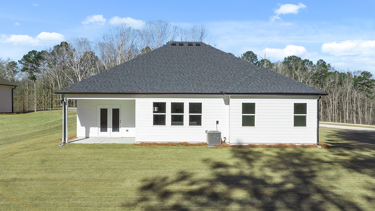 1171 Kingston Ave Interior