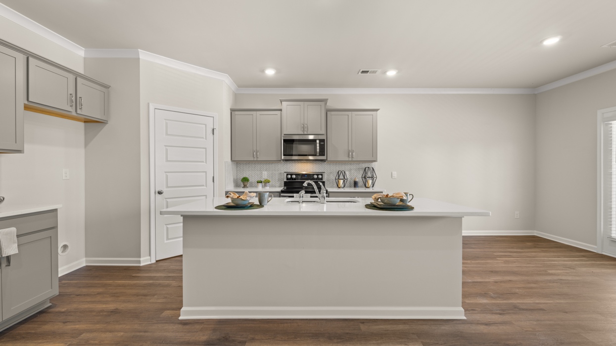 1060 Amerson Street Interior