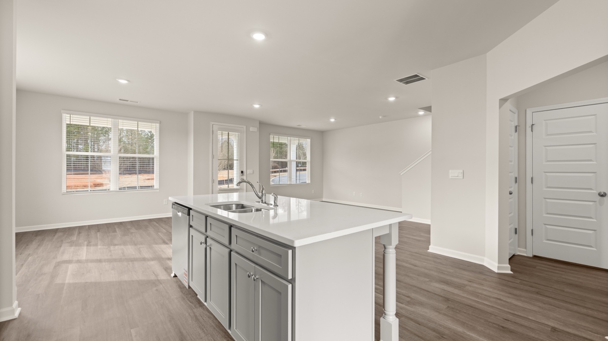 607 Cantor Way Interior