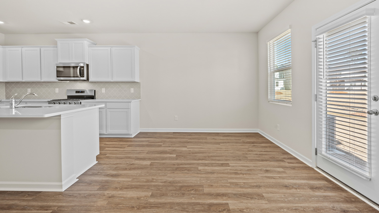 breakfast area off kitchen
