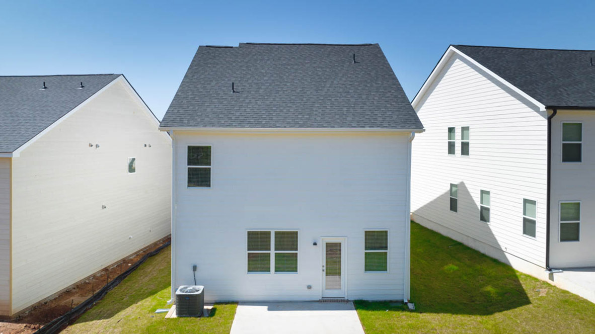 saratoga rear elevation