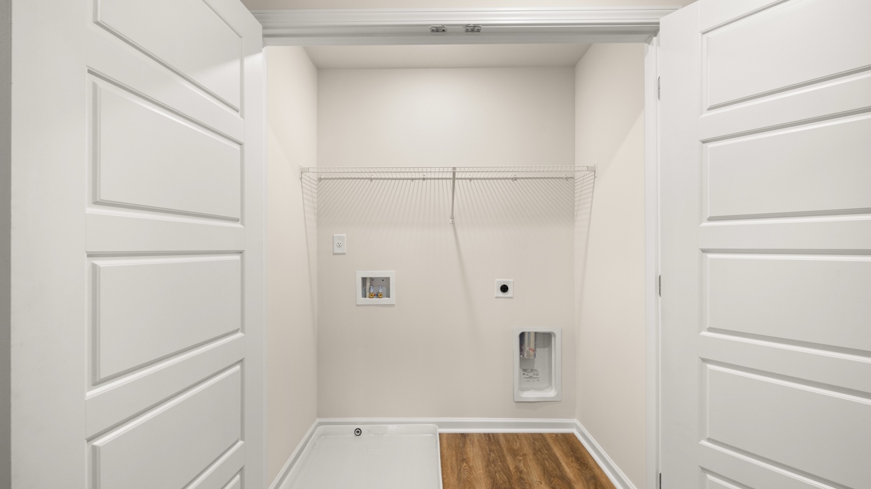 120 Kenmore Circle Interior