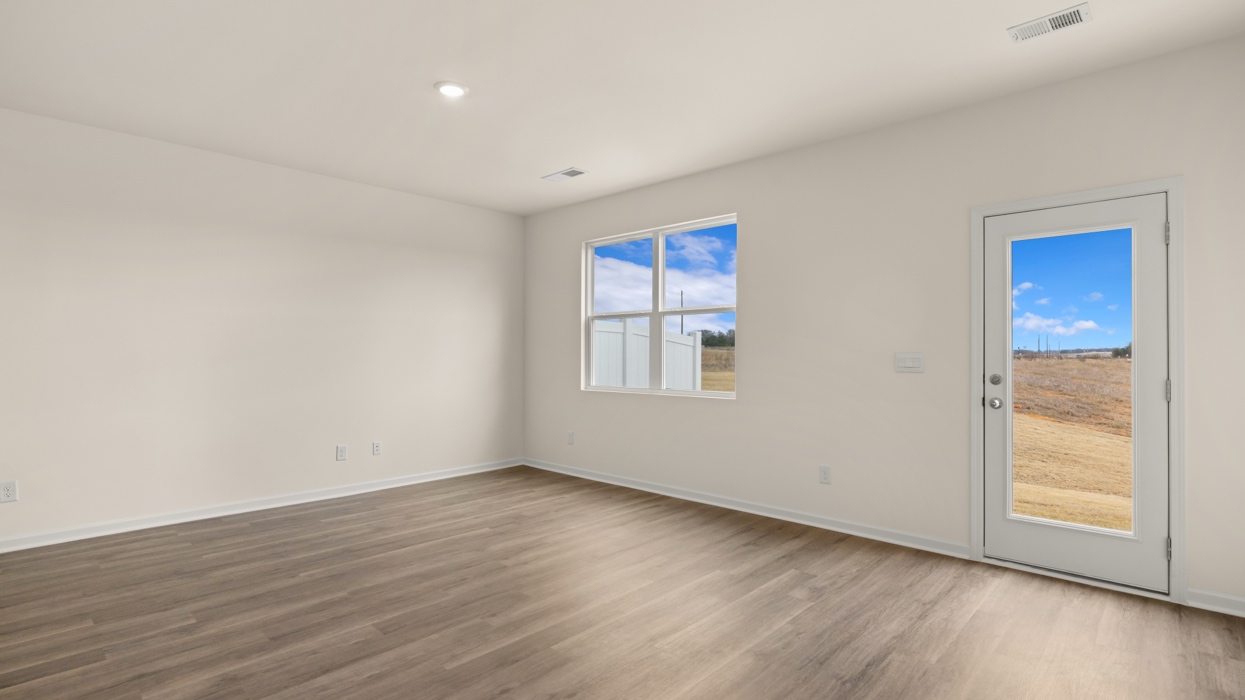living and dinign room