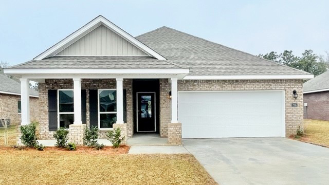 Front Elevation of the Lamar by D. R. Horton.