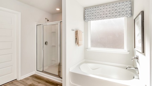 Shower and bath in the Denton floorplan.