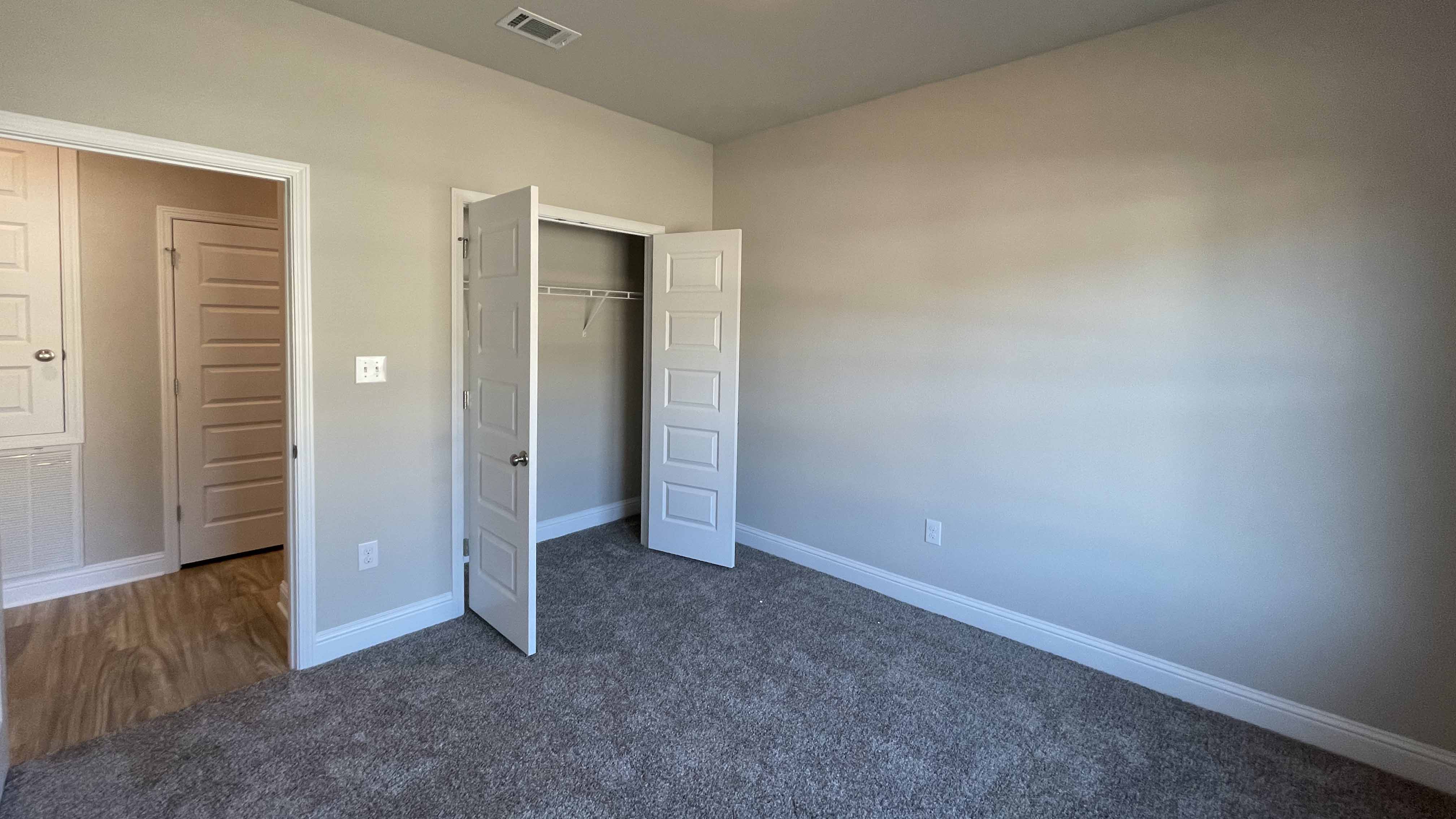 The Jasmine bedroom at Hamilton Ridge.