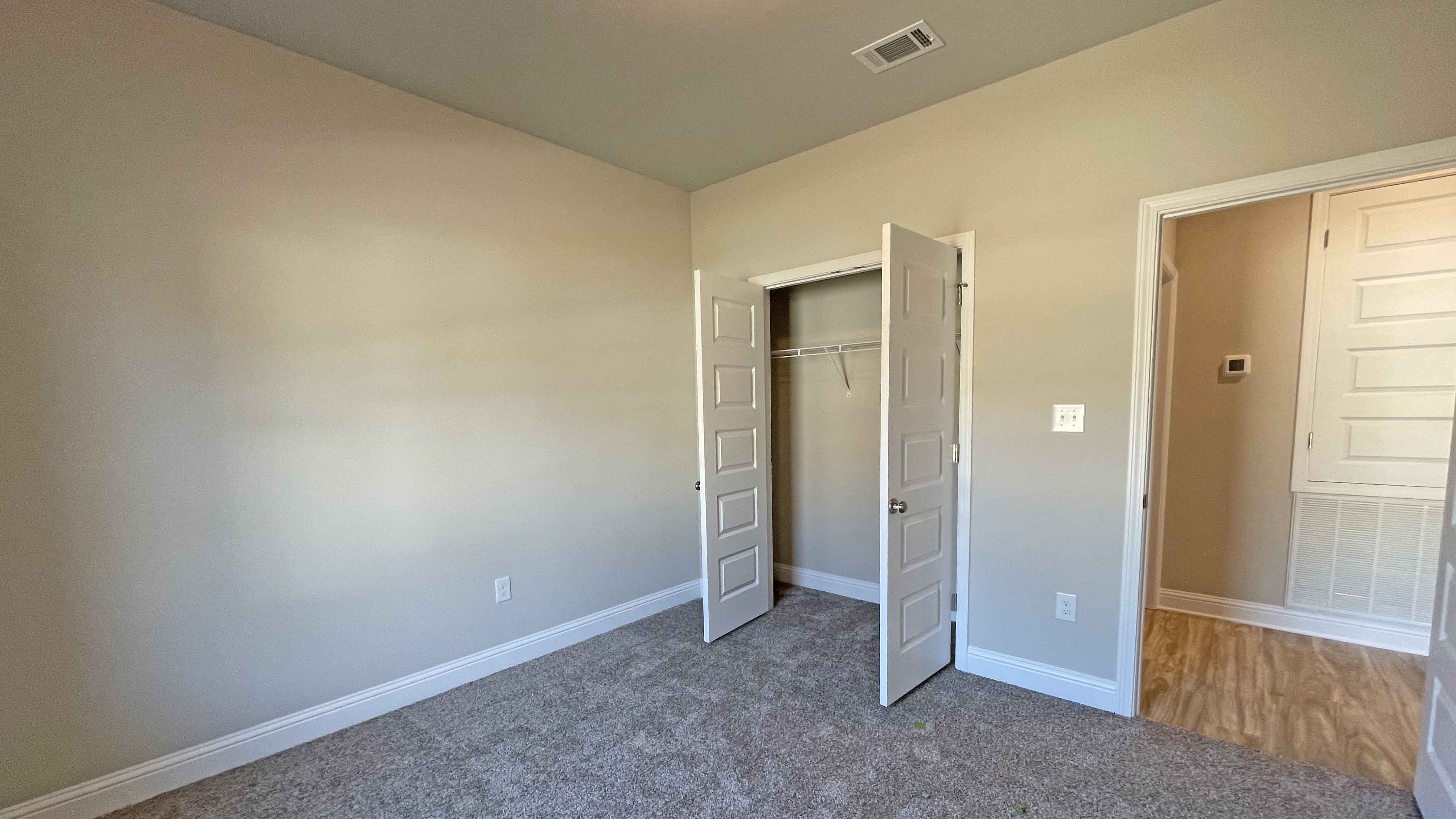 The Jasmine bedroom at Hamilton Ridge.