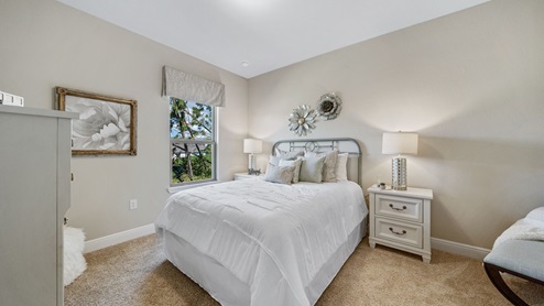 The Victoria bedroom at Hamilton Ridge.