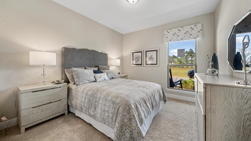 The Victoria bedroom at Hamilton Ridge.