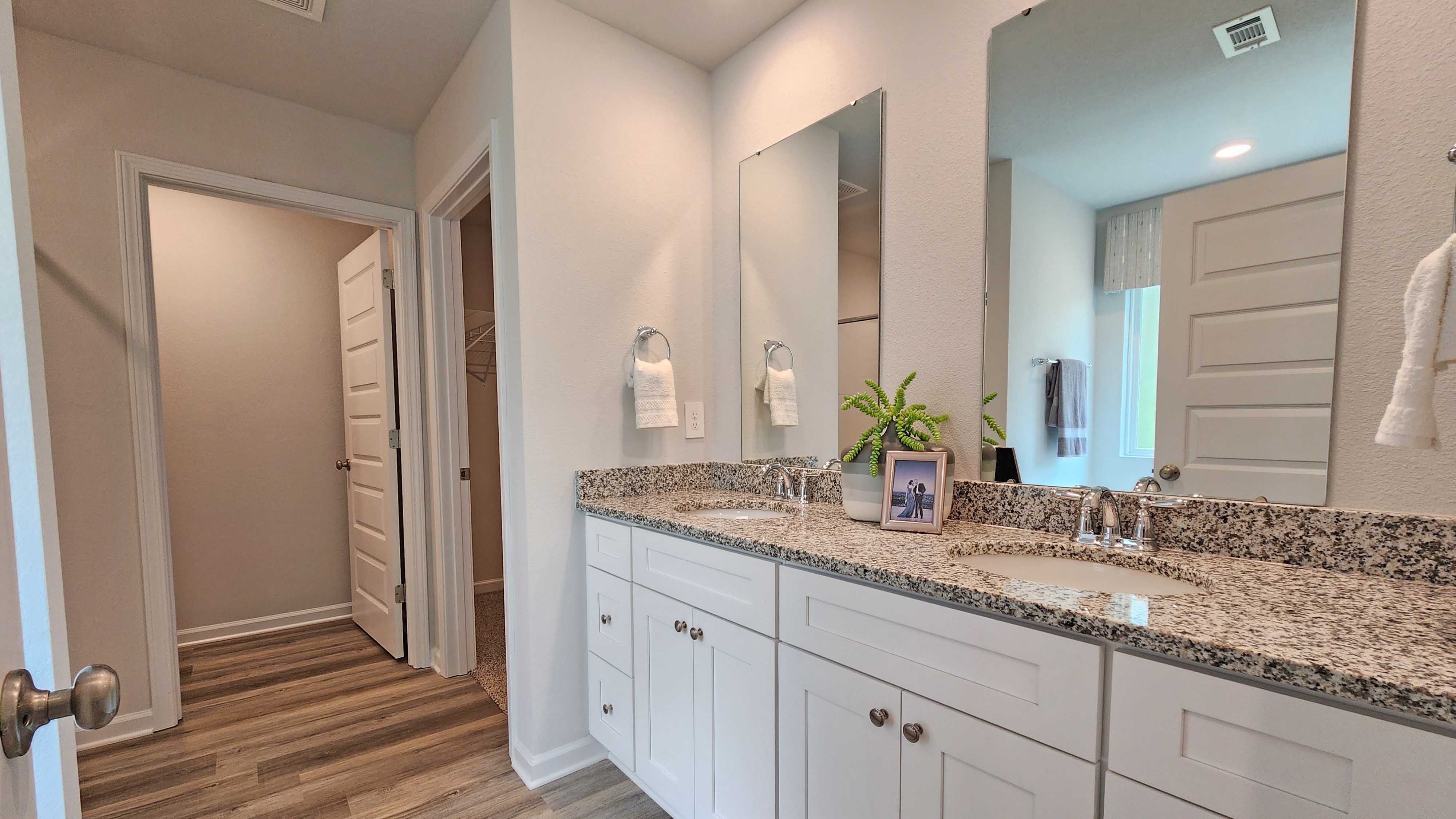 The Lakeside primary bathroom at Valor Ridge.