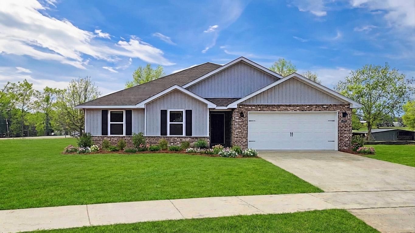 The Cairn model home at Valor Ridge in Mobile, Alabama