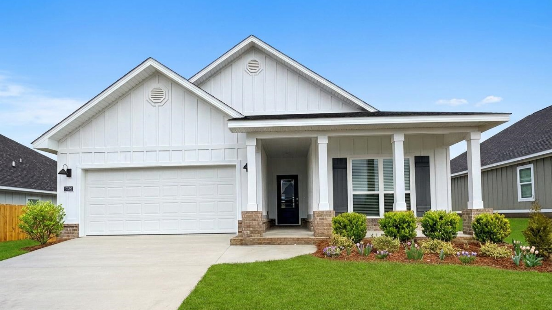 The Arlington C9 Front Entry