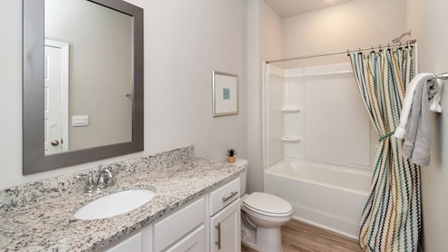 Additional bathroom inside of Dees Plantation.