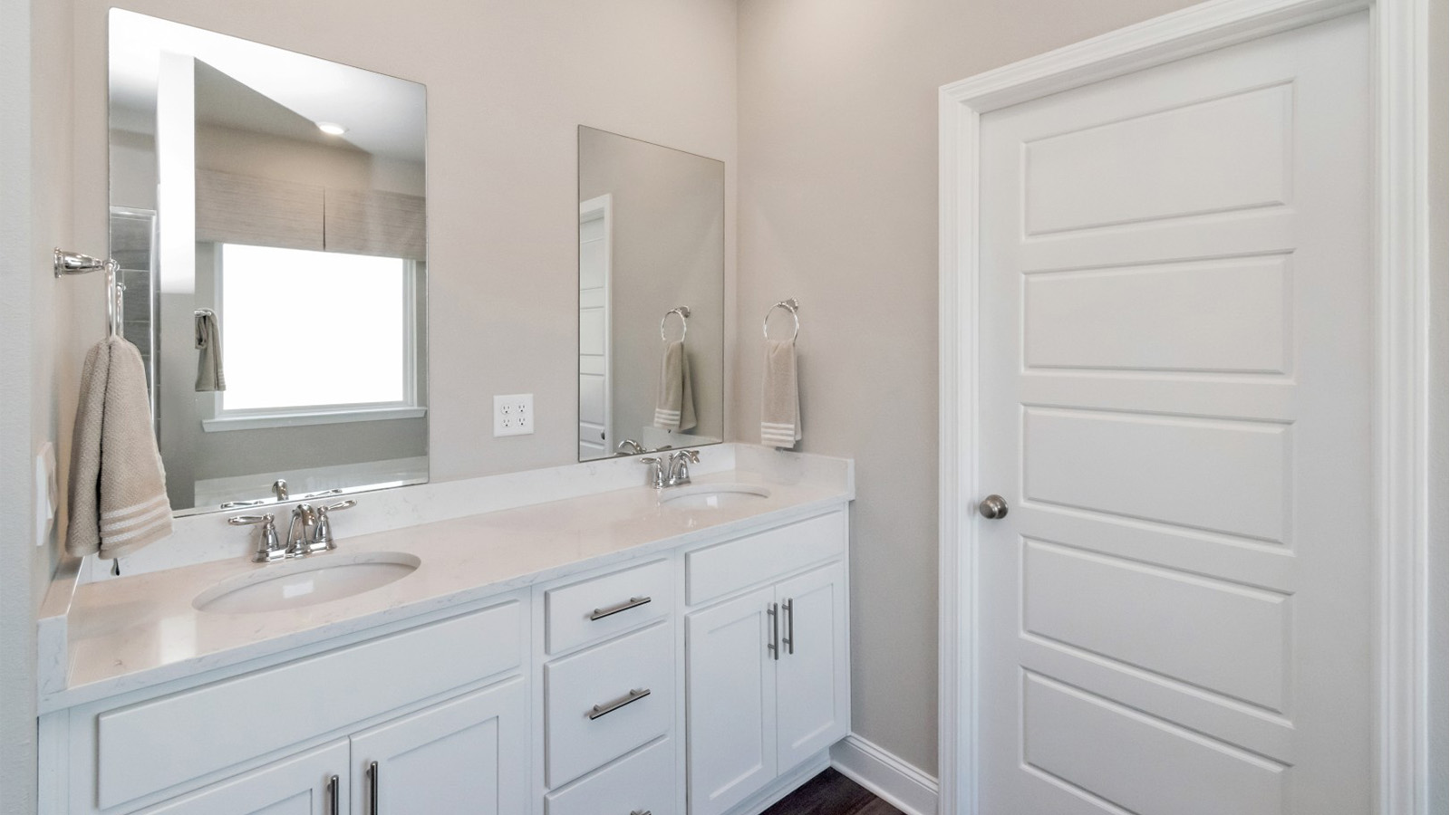 Luxurious primary bathroom