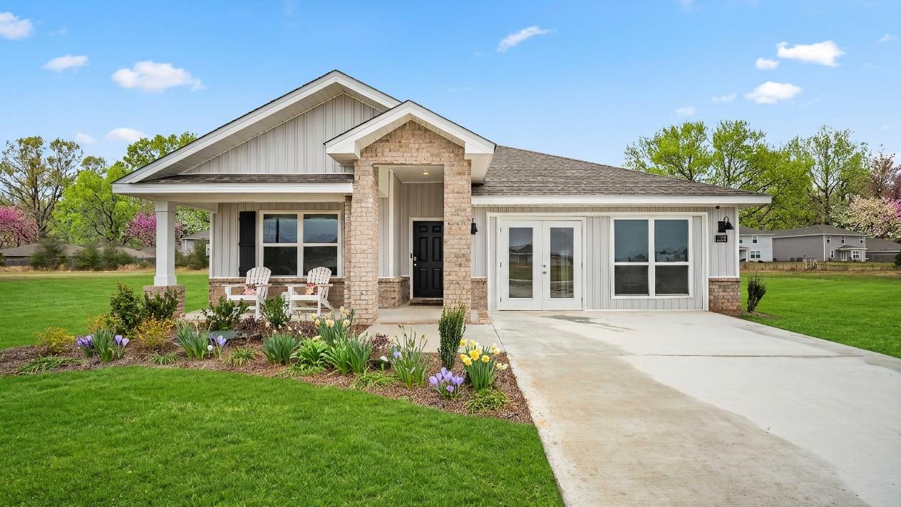 The Cali model home at The Pines at Colleton Place in Mobile, Alabama