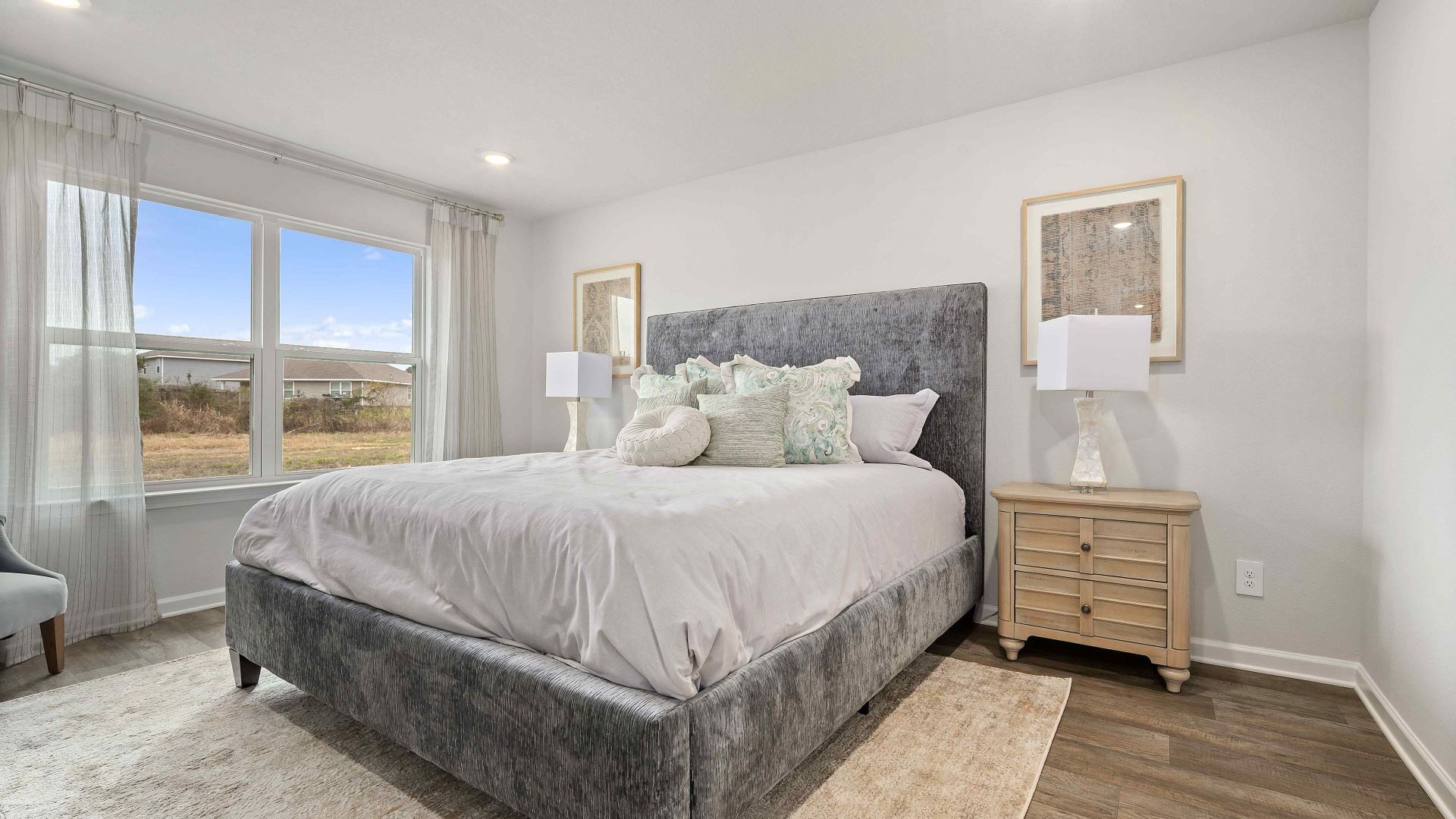 Large primary bedroom