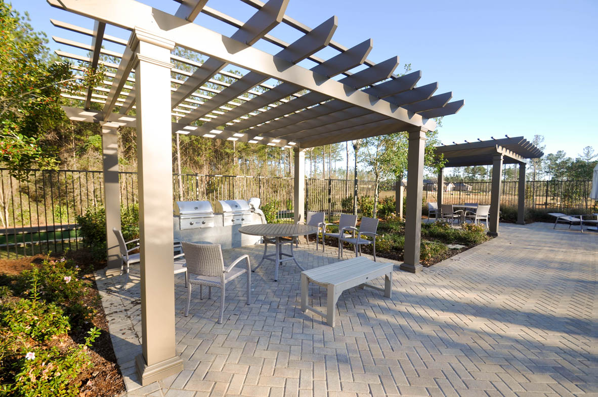 Array of resort-style community amenities