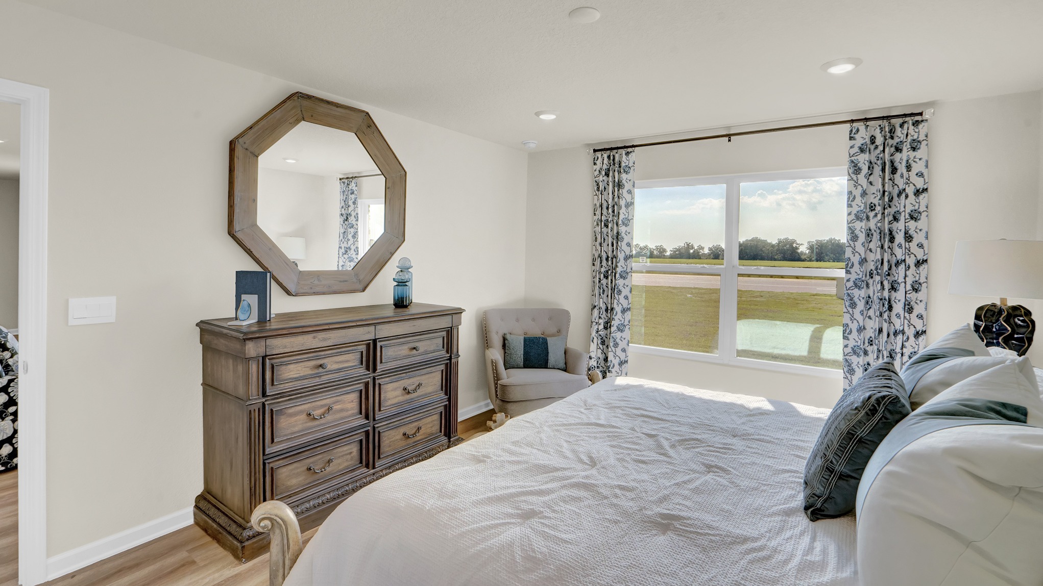 cali bedroom