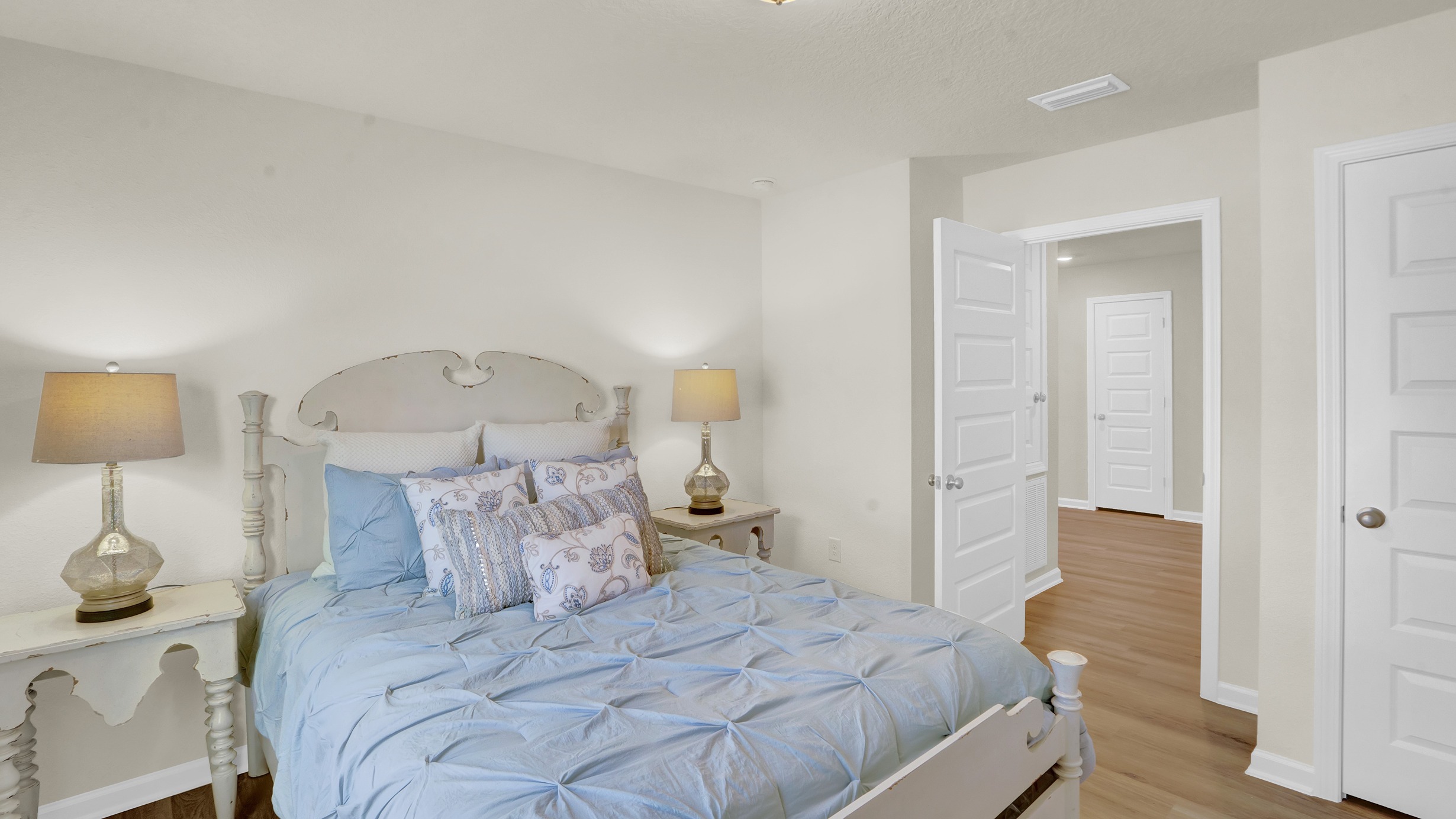 cali bedroom