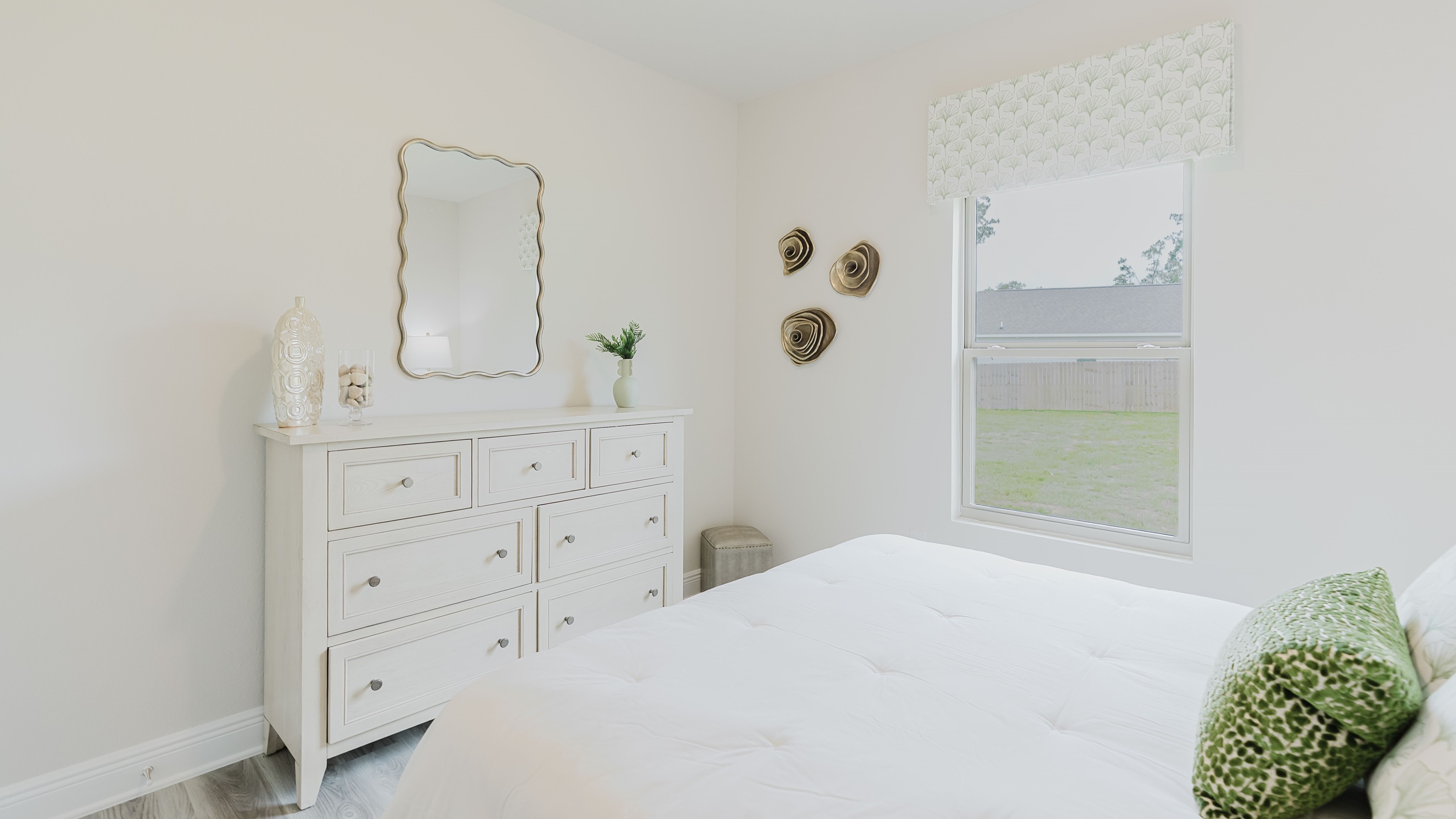 cali bedroom