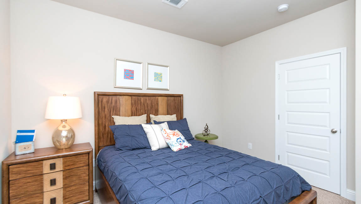 rhett bedroom