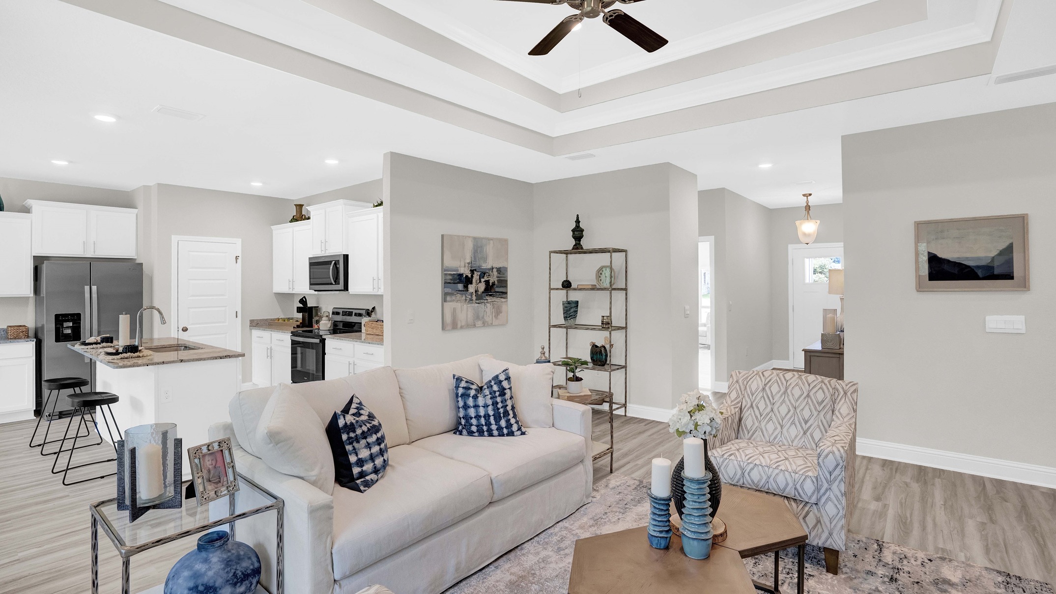 Jasmine model interior.