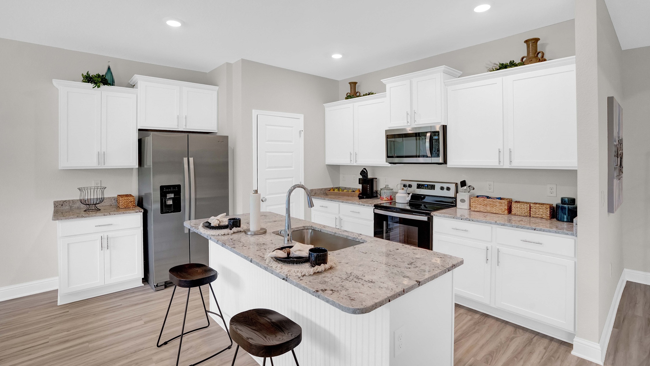 Jasmine model interior.