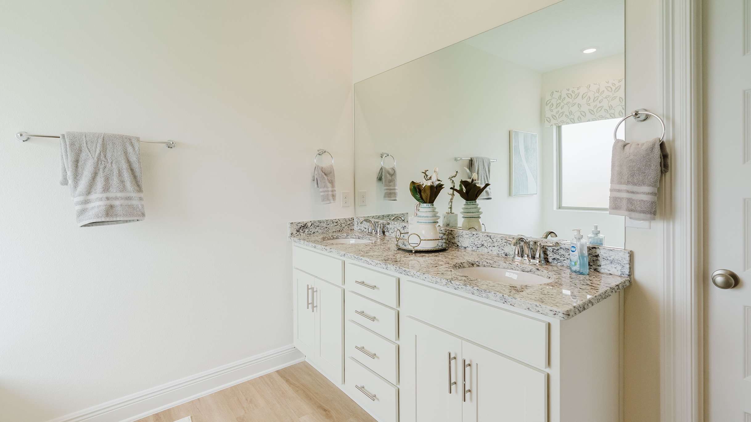 Open concept Taylor new home interior