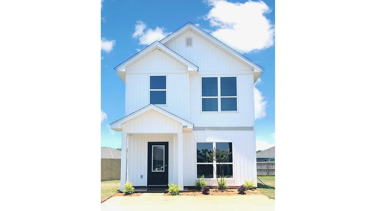 Available Home in Spanish Cove Lillian, AL D.R. Horton