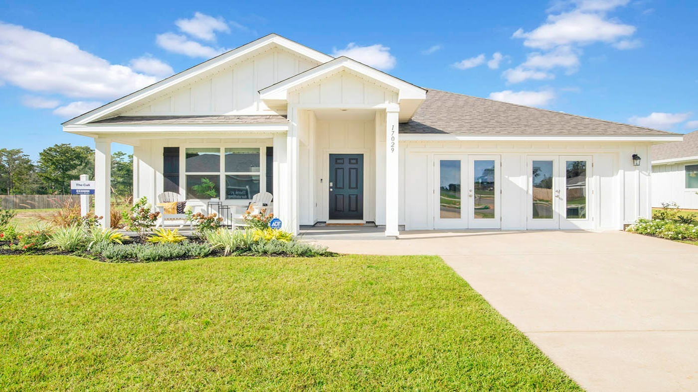 New Homes in Ponder Place Loxley AL D R Horton