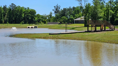 Laurelbrooke Fairhope, AL Community Lake.