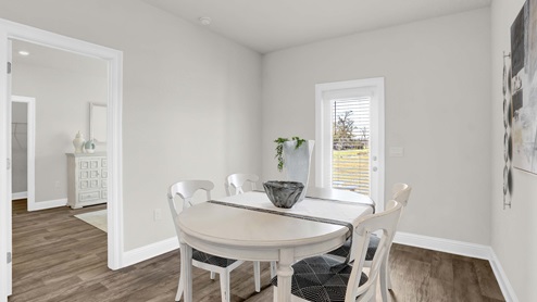 Julia Interior