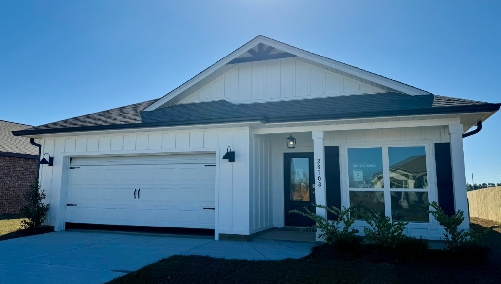 julia front exterior