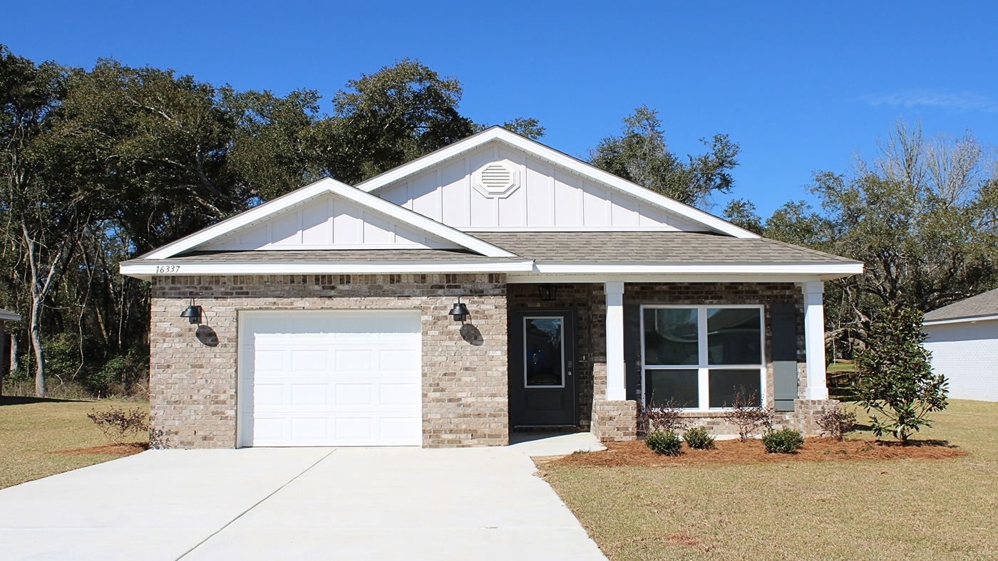 julia front exterior