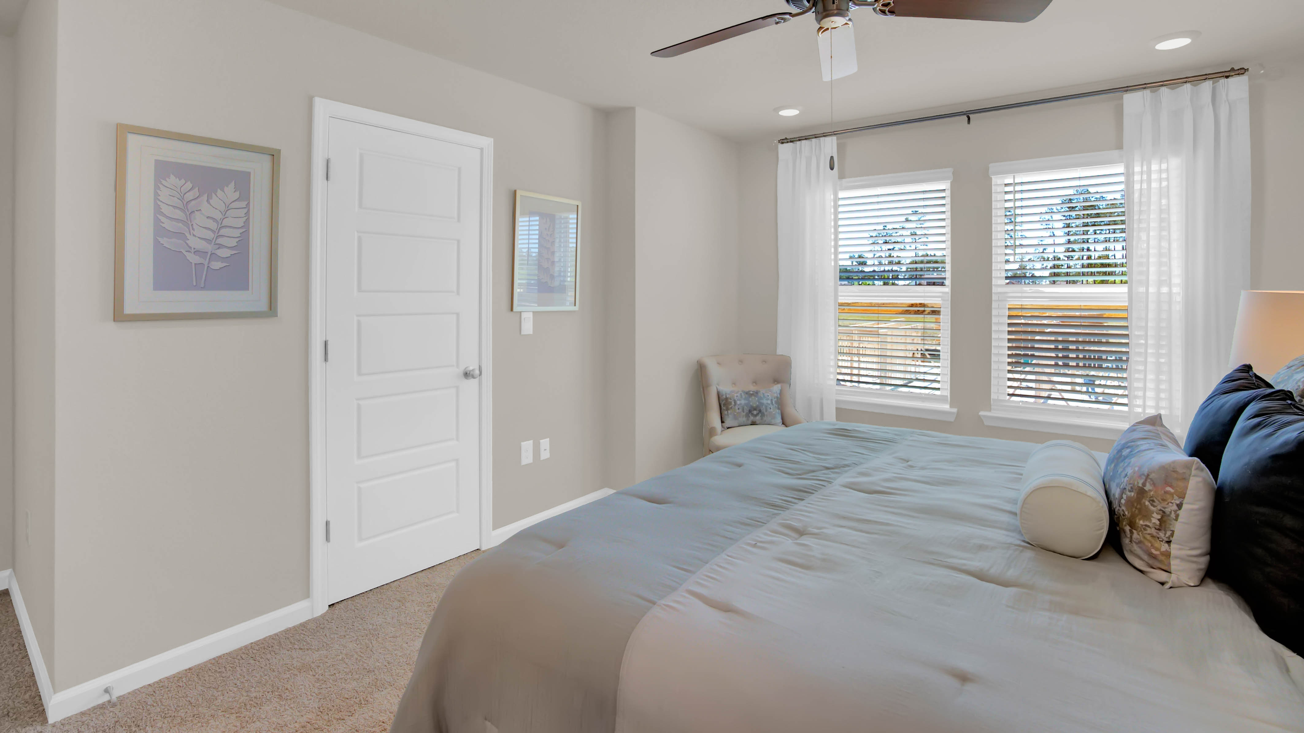 palm bedroom