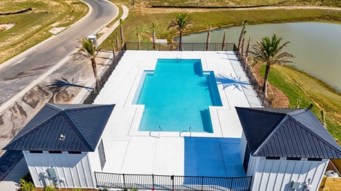 Pool beside lake in Revere at Independence.