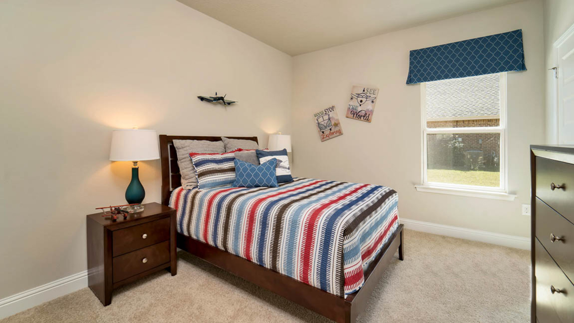 avery bedroom