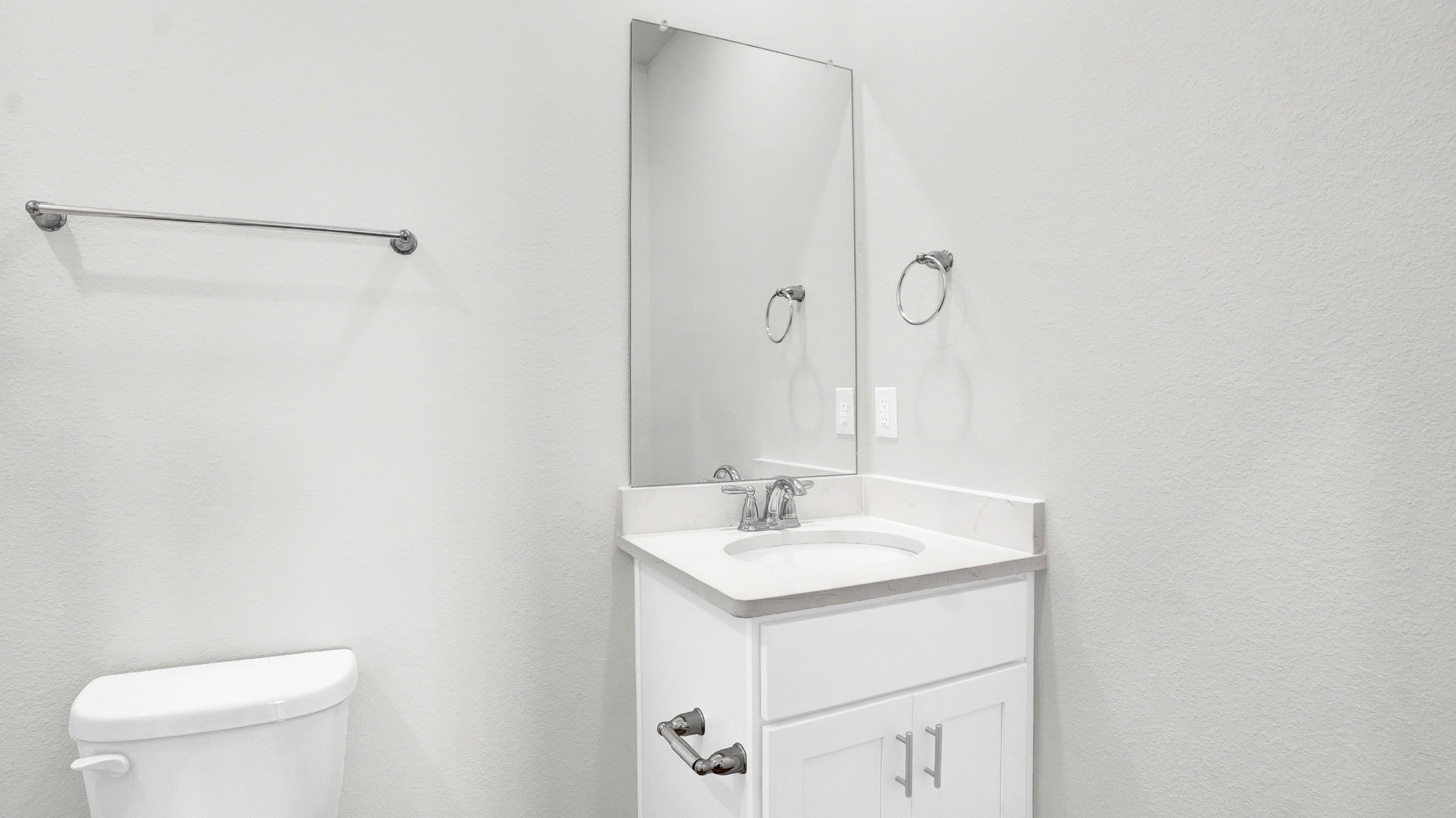 avery bathroom