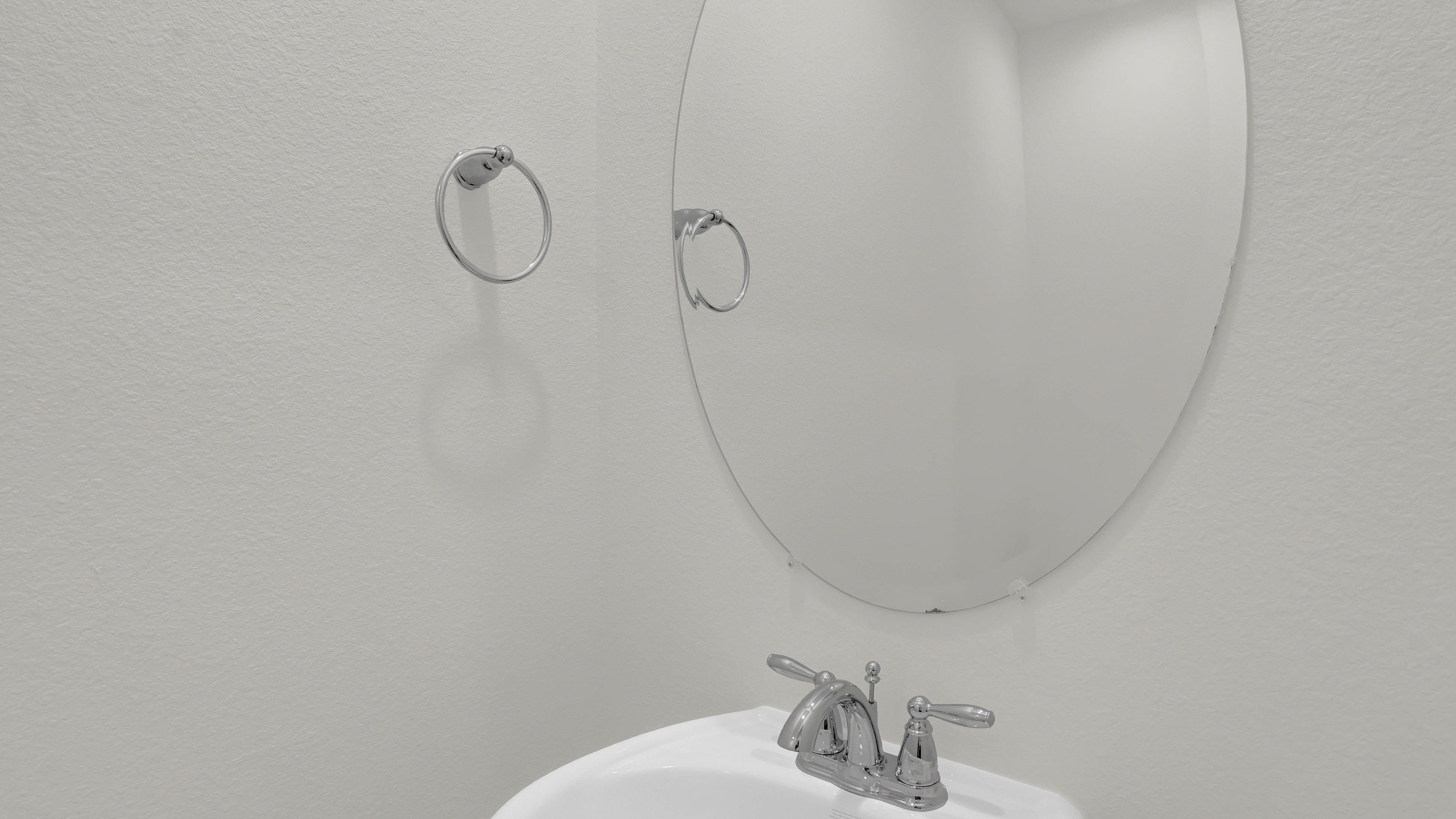 avery bathroom