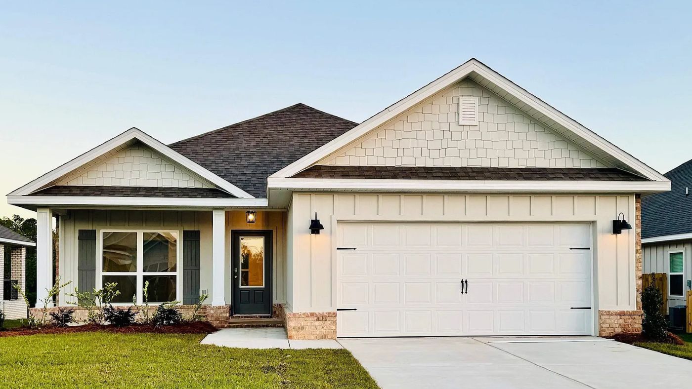 329 Polenta Avenue exterior