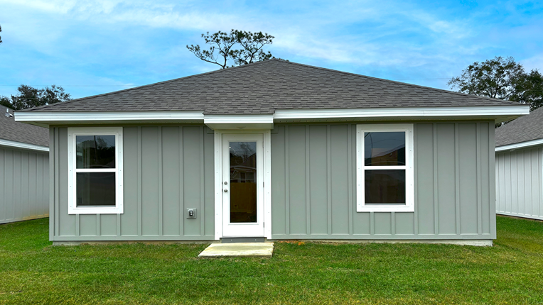 Sullivan back exterior.