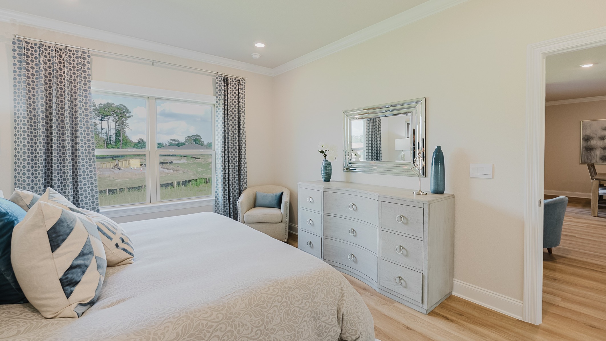 cali bedroom