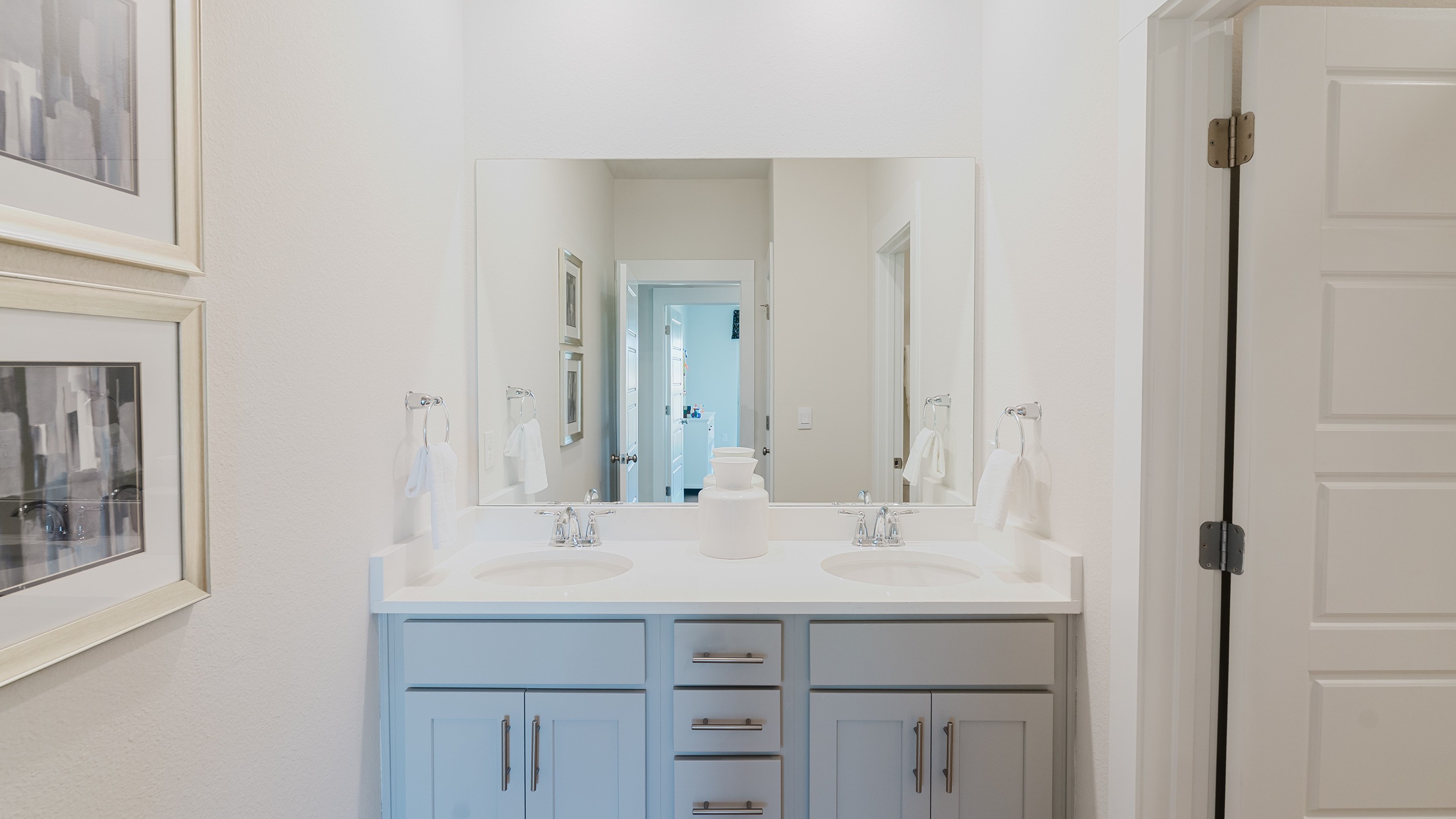 Kaden open-concept interior