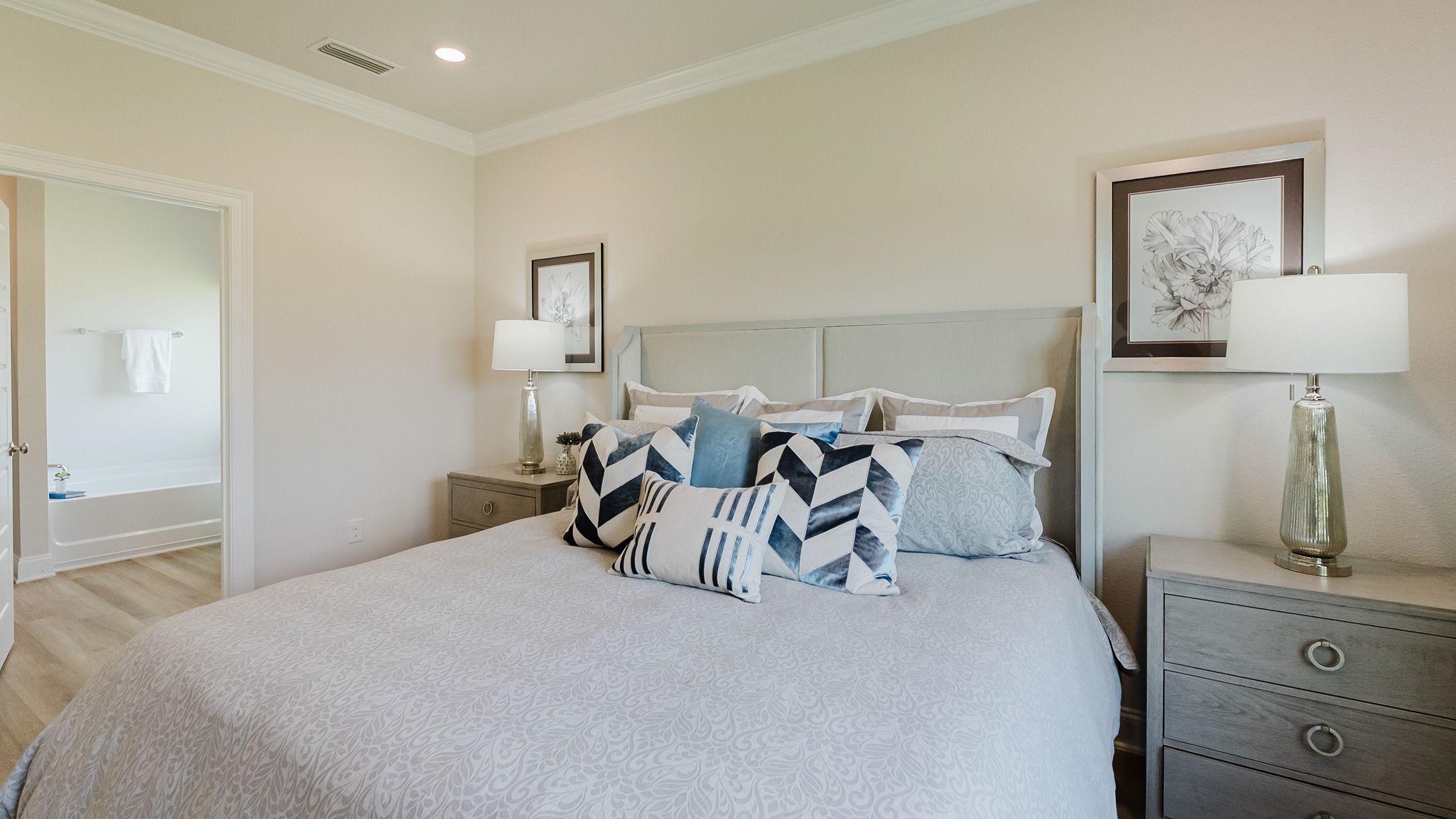 cali bedroom
