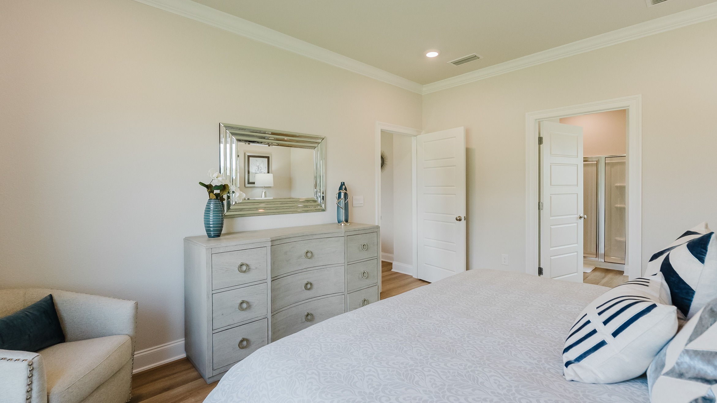 cali bedroom