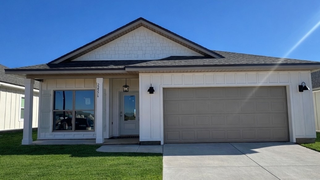 julia front exterior