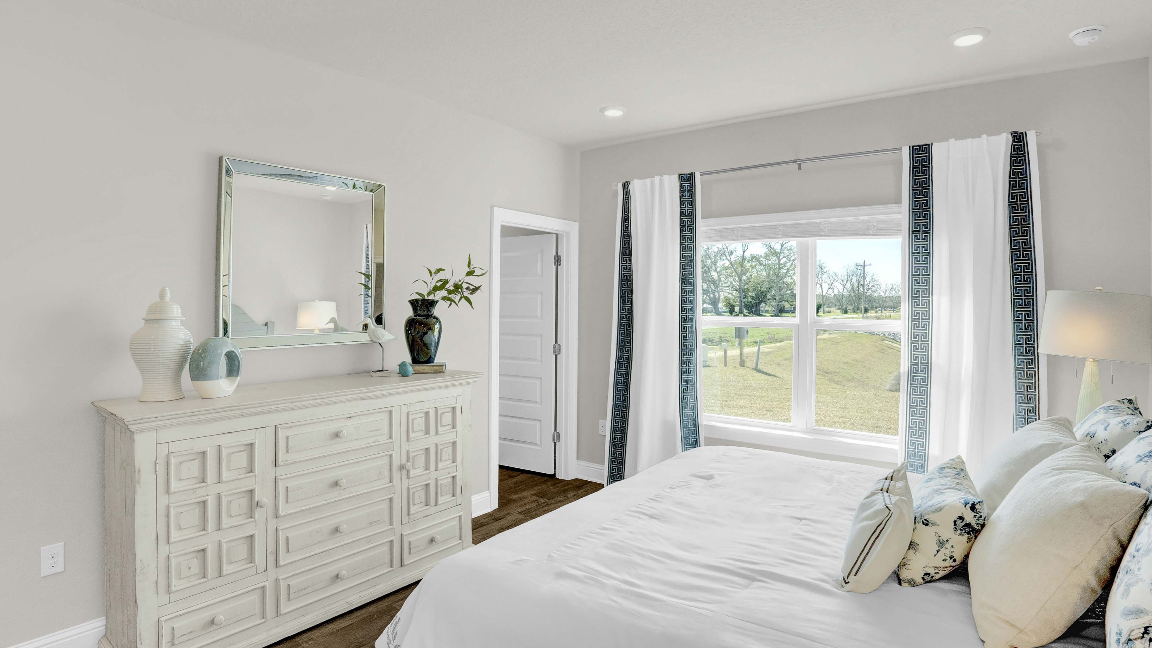 Julia new home interior